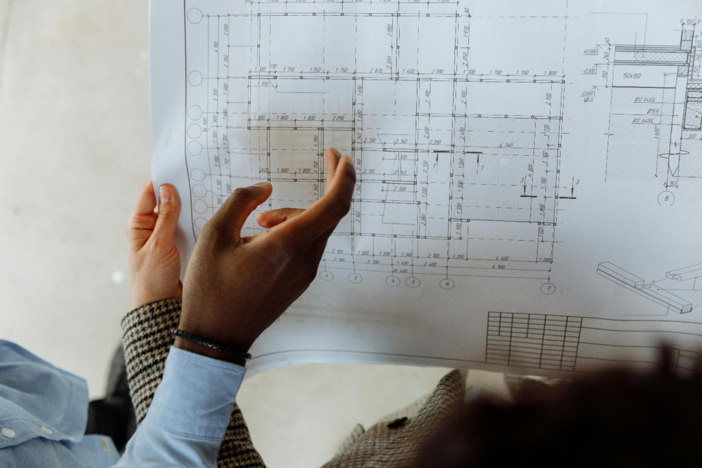 Discover how forensic analysis helps explain project delays and responsibility. Reach out to HPM Consultants for support