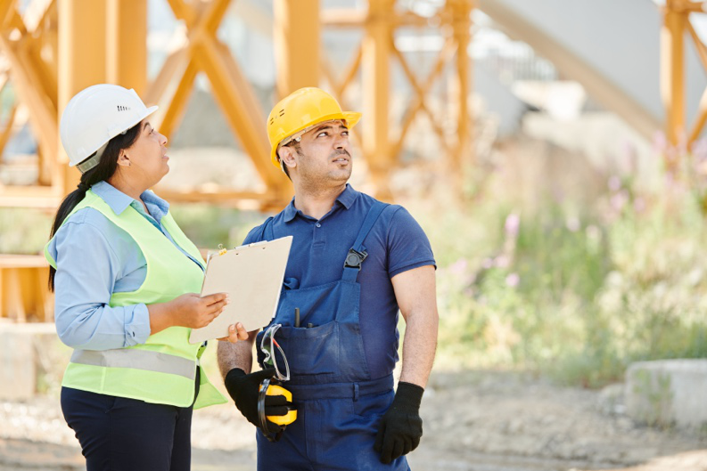 Accurate documentation, including schedules, reports, and correspondence, helps establish the facts behind construction delay claims.