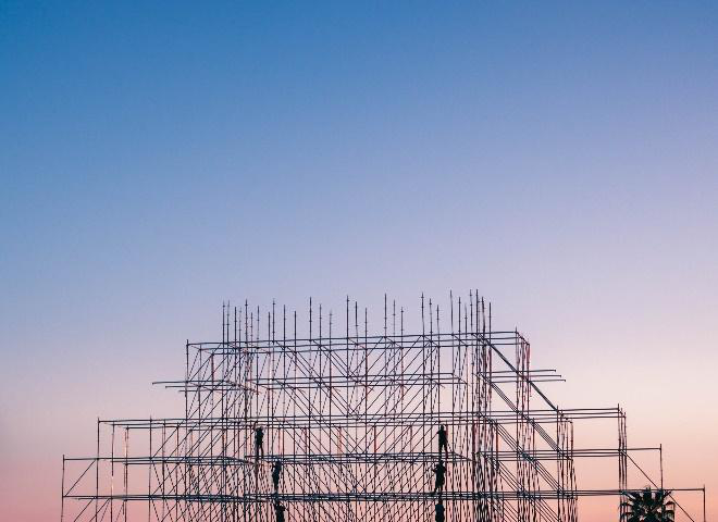Delay experts examine project schedules, work sequencing, and critical path activities to determine whether slower progress resulted from legitimate pacing or avoidable delays.