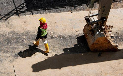 Documenting site conditions, equipment availability, and daily work progress helps determine whether reduced productivity was a reasonable response to project disruptions.