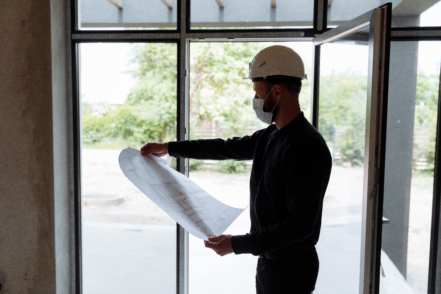 Evaluating delay damages may involve site inspections, project records, and evidence showing how delays affected cost, labor, and performance.