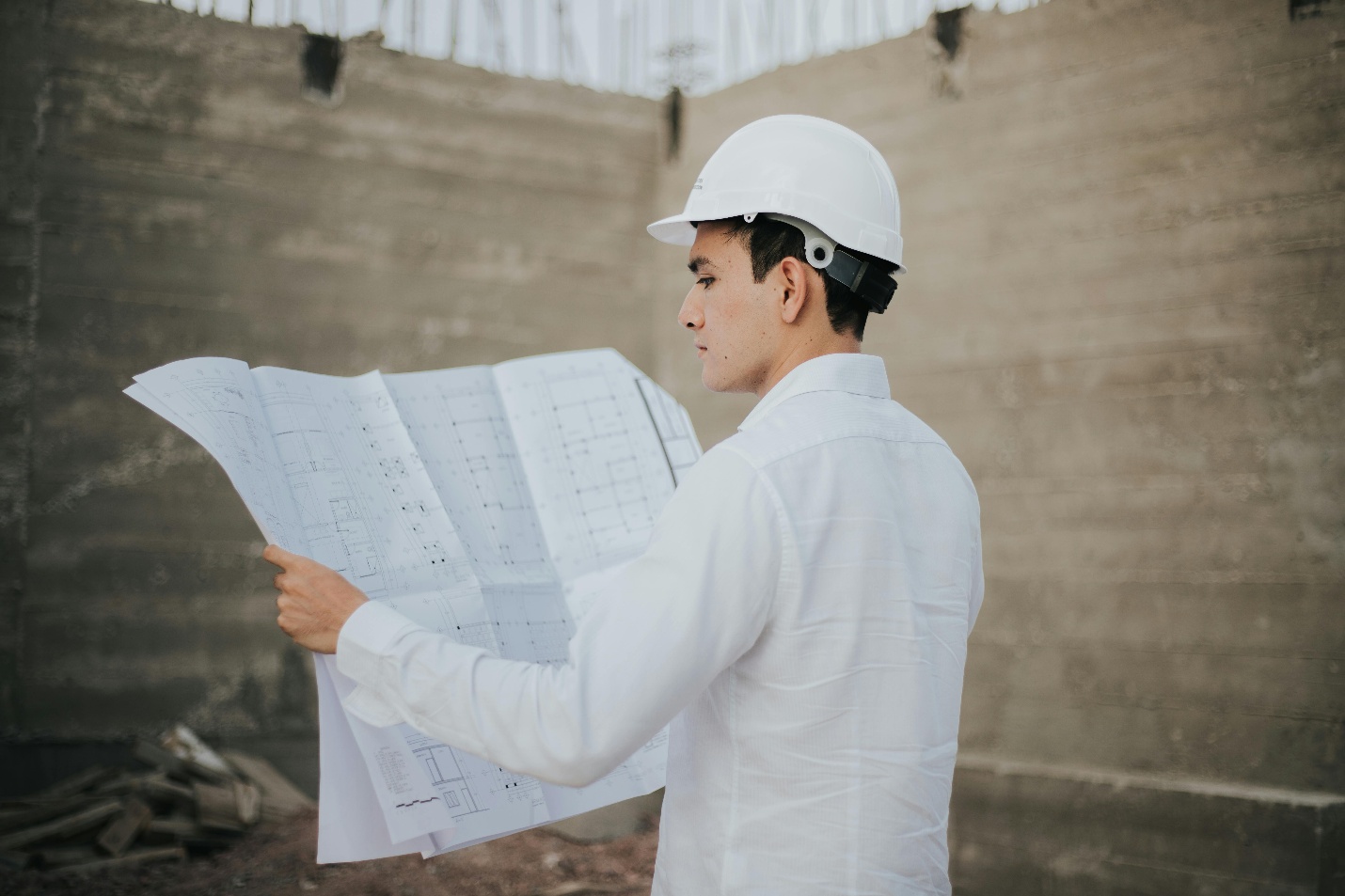 Clear schedule review separates fact from assumption; contact HPM Consultants